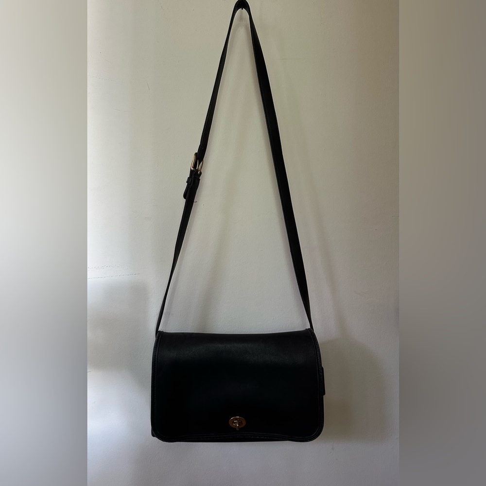 Vintage Coach Ridgefield Flap Bag 9812  Made in USA - Picture 3 of 13